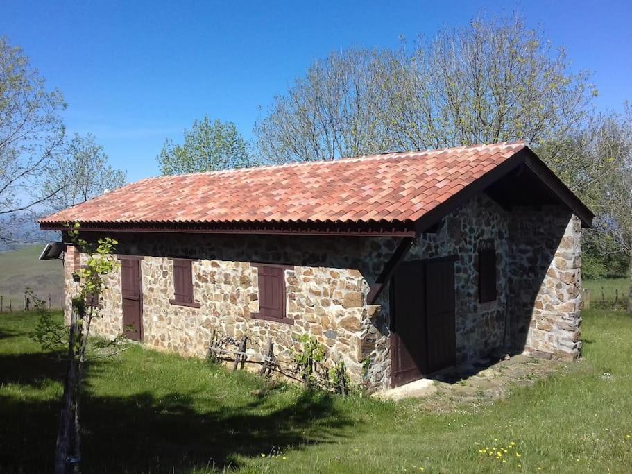 Gite Individuel Au Pays Basque A 1,5Km De St-Jean-Pied-De-Port แซงต์-ฌอง-ปี-เดอ-ปอร์ ภายนอก รูปภาพ